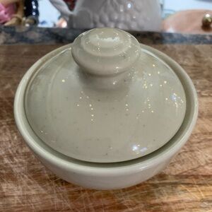 Pfaltzgraff Cream Lidded Bowl